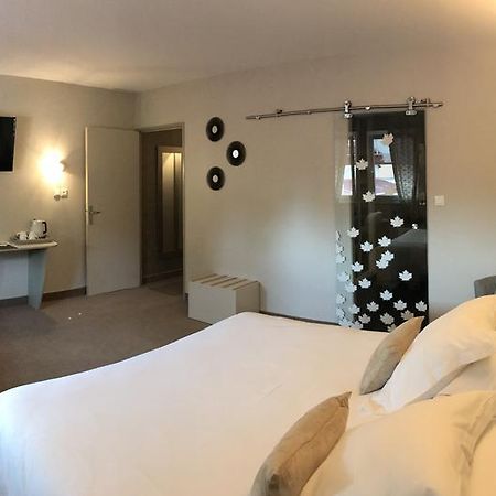 Hotel Spa Le Relais Des Moines Villersexel Esterno foto