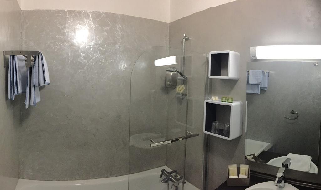 Hotel Spa Le Relais Des Moines Villersexel Esterno foto