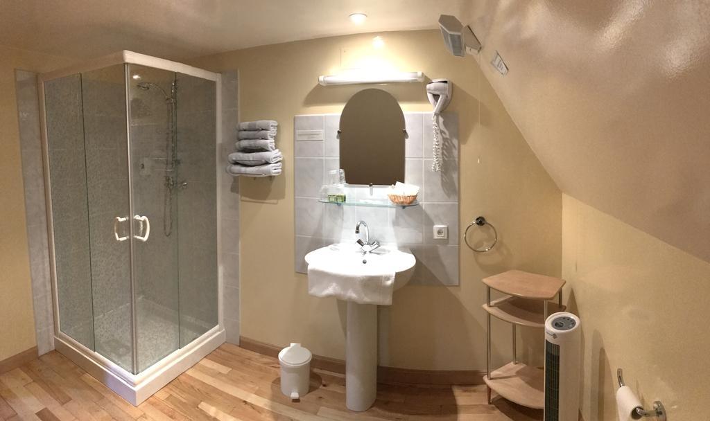 Hotel Spa Le Relais Des Moines Villersexel Esterno foto